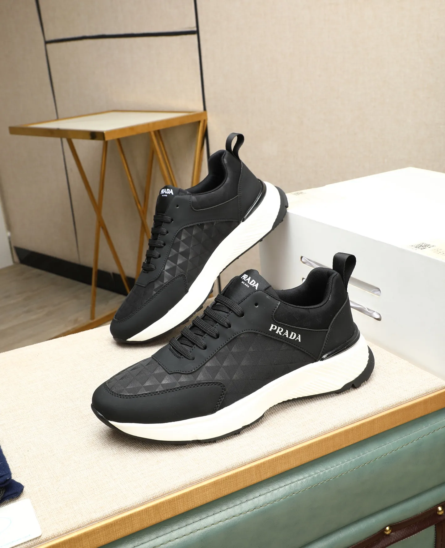 Men's men's shoes💰460🌹🌹[PRADA—Prada] new model🙈original replica! 👟👟👟The uppers are made of top-notch workmanship from Italy🇮🇹Imported calfskin❗️Genuine leather lining@Suitable for travel, the original version has an enlarged engraved sole, making it suitable for all kinds of travel, showing low-key luxury. Let quality speak for itself. Color: Size: 38-44
